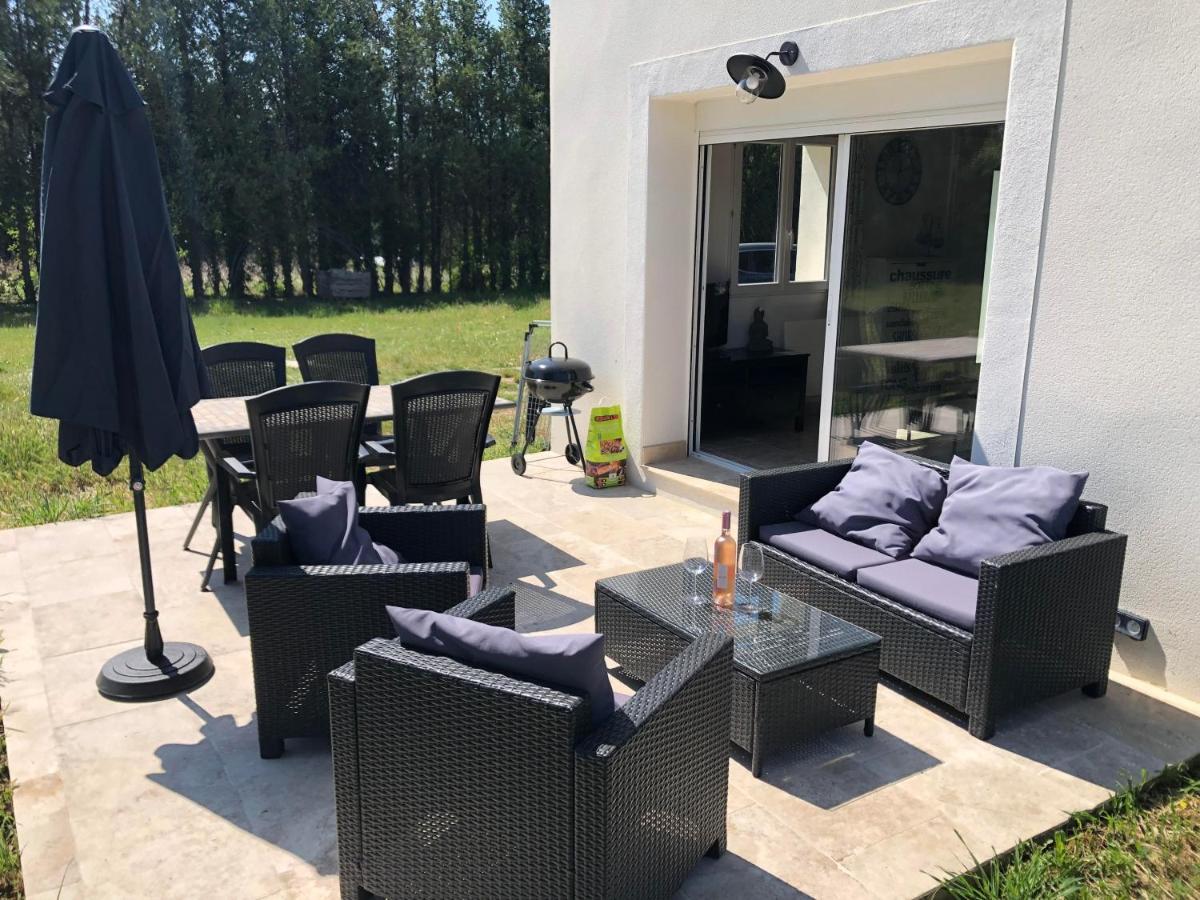 Gite De Charme En Provence Villa Monteux Eksteriør bilde
